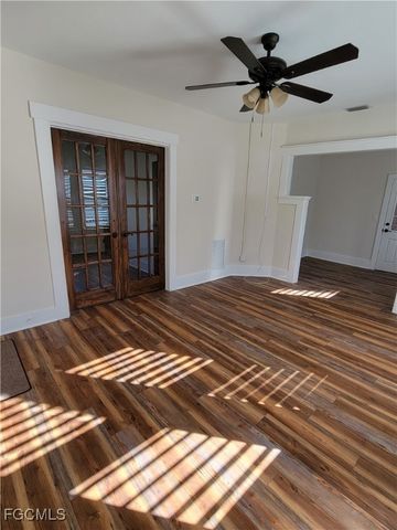 1603 Woodford AVE, Fort Myers, FL 33901