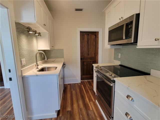 1603 Woodford AVE, Fort Myers, FL 33901