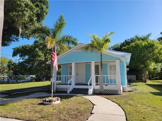 1603 Woodford AVE, Fort Myers, FL 33901