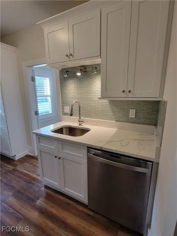 1603 Woodford AVE, Fort Myers, FL 33901