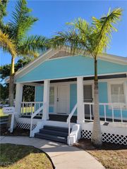 1603 Woodford AVE, Fort Myers, FL 33901