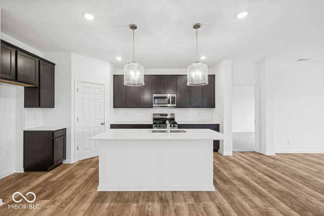 10617 Mangrove Drive, Indianapolis, IN 46239