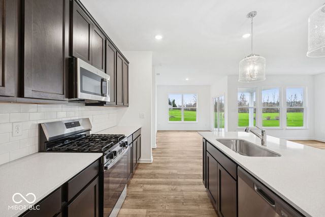 10617 Mangrove Drive, Indianapolis, IN 46239