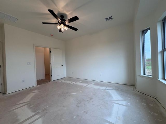 24955 Belmont Pass, Cashion, OK 73016