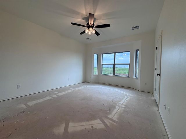 24955 Belmont Pass, Cashion, OK 73016