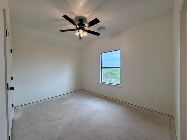 24955 Belmont Pass, Cashion, OK 73016
