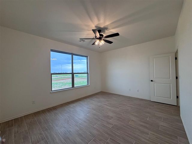 24955 Belmont Pass, Cashion, OK 73016