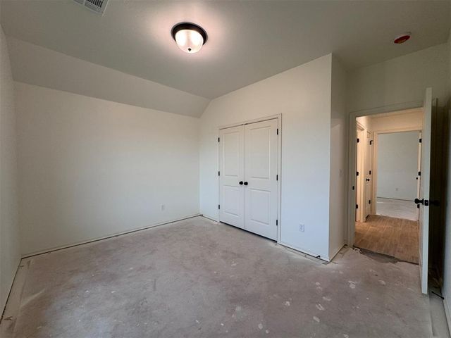 24955 Belmont Pass, Cashion, OK 73016
