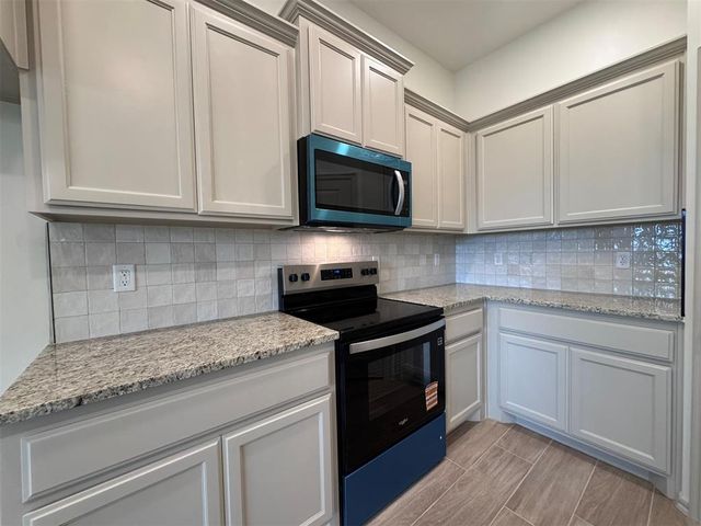 24955 Belmont Pass, Cashion, OK 73016