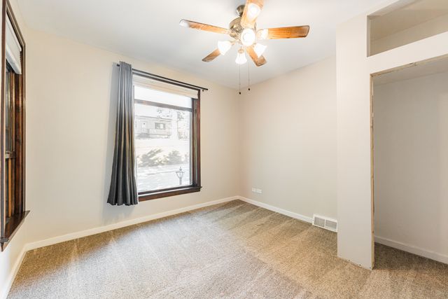 113 Elm Street B, Elgin, IL 60123