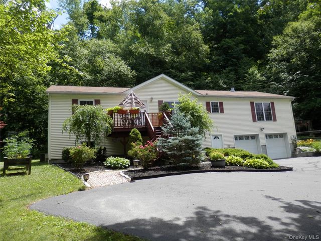 590 Farm To Market Road, Brewster, NY 10509