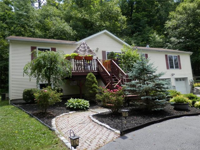 590 Farm To Market Road, Brewster, NY 10509