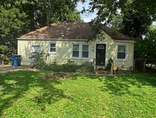 1539 N Cheyenne Avenue, Tulsa, OK 74106