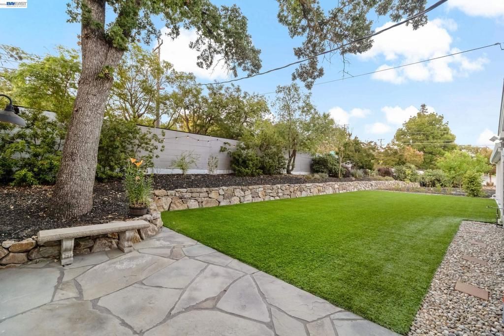 Image 64 of property listing at 1021 Scots Ln, Walnut Creek, CA 94596