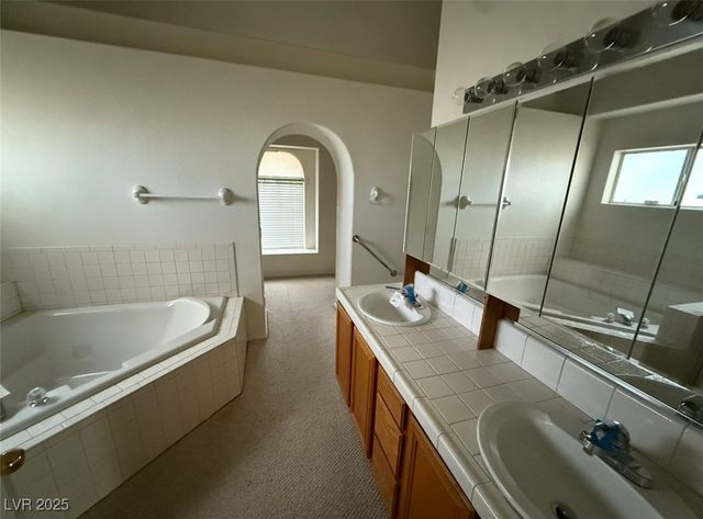 2190 Xenia Avenue, Pahrump, NV 89048