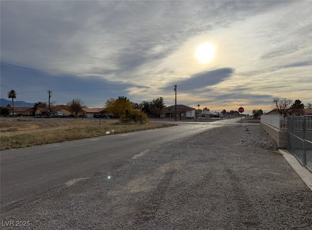 2190 Xenia Avenue, Pahrump, NV 89048