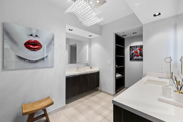 1180 N Federal Hwy 1102, Fort Lauderdale, FL 33304