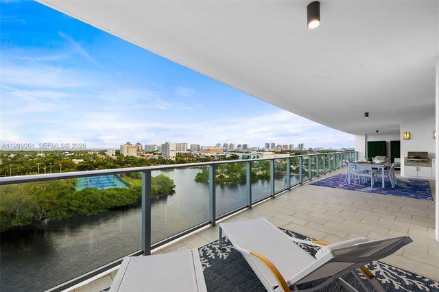1180 N Federal Hwy 1102, Fort Lauderdale, FL 33304
