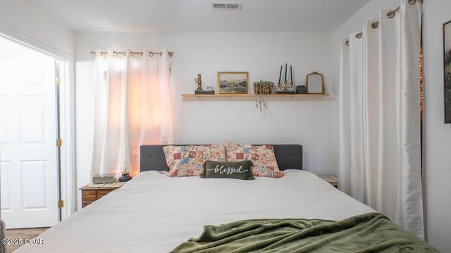 502 N Hall Street, Webb City, MO 64870