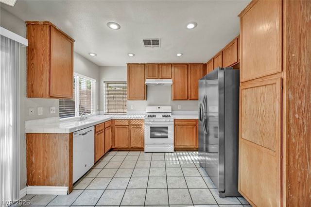 812 Bow Creek Lane, Las Vegas, NV 89134