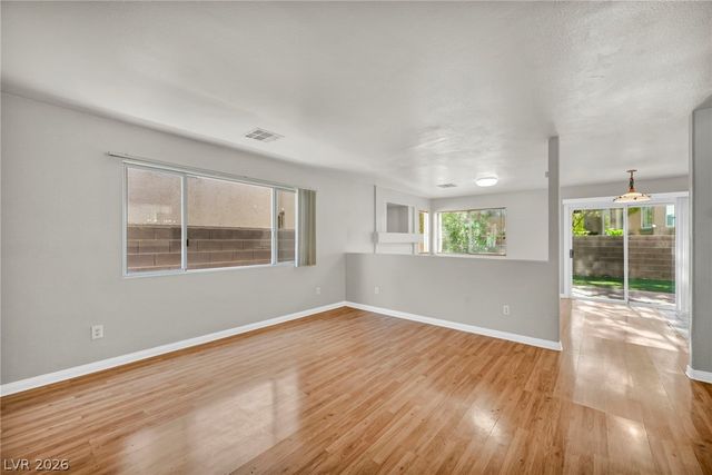 812 Bow Creek Lane, Las Vegas, NV 89134