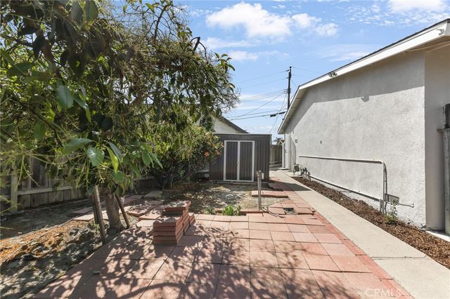 7901 Rhine Drive, Huntington Beach, CA 92647