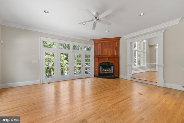 532 SPRINGVALE RD, Great Falls, VA 22066