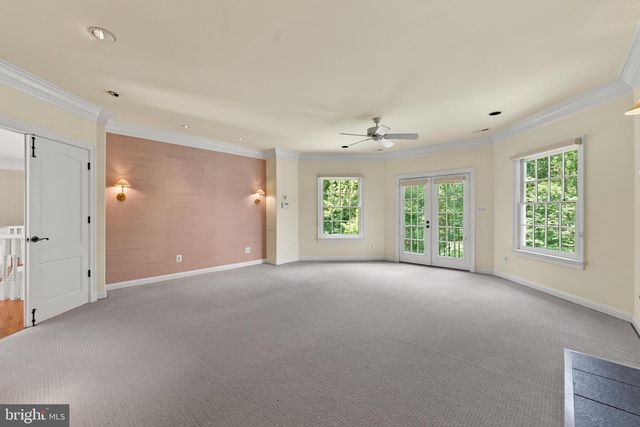 532 SPRINGVALE RD, Great Falls, VA 22066