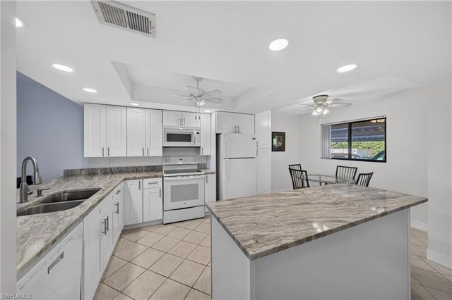 4719 SE 17th PL 103, Cape Coral, FL 33904