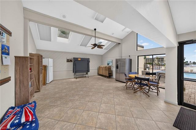 4719 SE 17th PL 103, Cape Coral, FL 33904