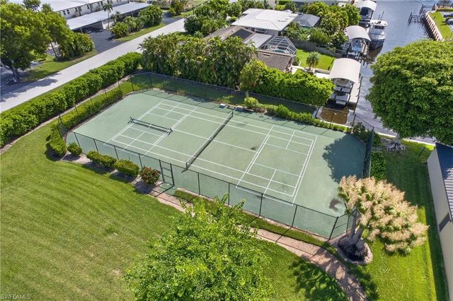 4719 SE 17th PL 103, Cape Coral, FL 33904
