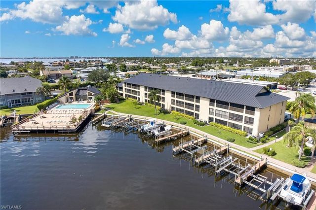 4719 SE 17th PL 103, Cape Coral, FL 33904