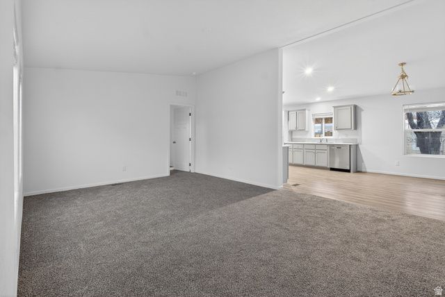 1700 W 2700 N, Pleasant View, UT 84404