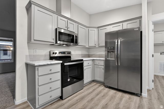 1700 W 2700 N, Pleasant View, UT 84404