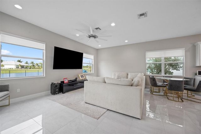 5657 Liberty Lane, Westlake, FL 33470