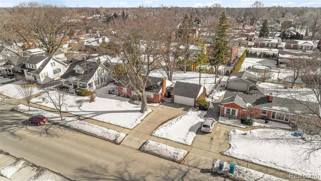 1830 N Gulley Road, Dearborn, MI 48128