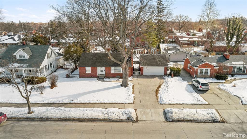 1830 N Gulley Road, Dearborn, MI 48128