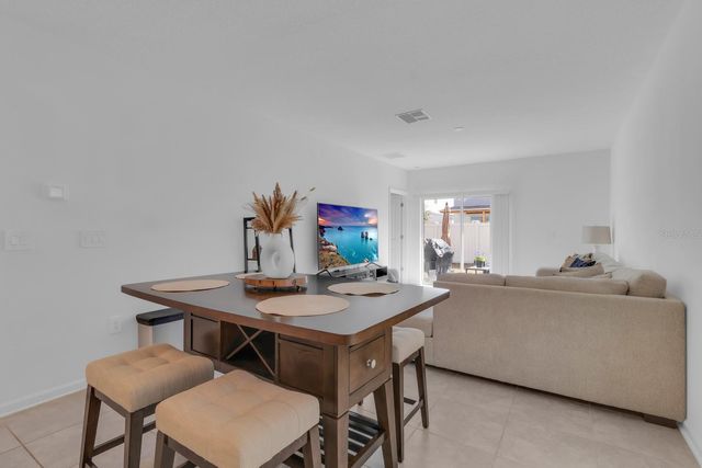 1513 CUMBERLAND AVENUE, Davenport, FL 33837