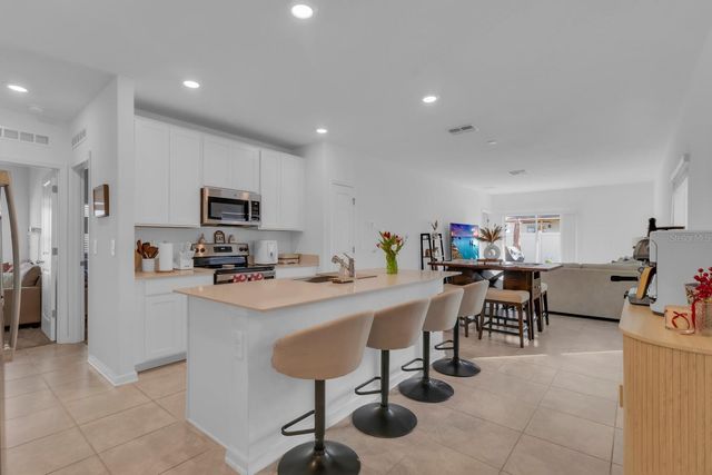 1513 CUMBERLAND AVENUE, Davenport, FL 33837