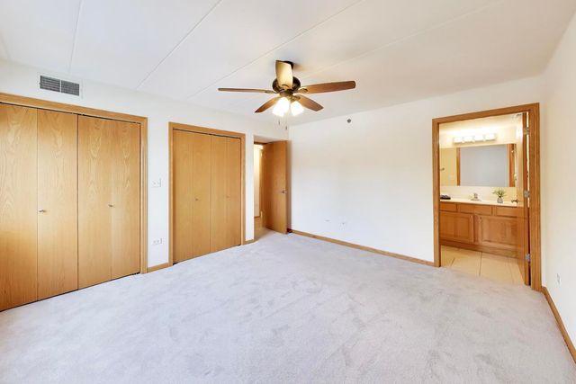 4401 Pershing Avenue 2N, Downers Grove, IL 60515