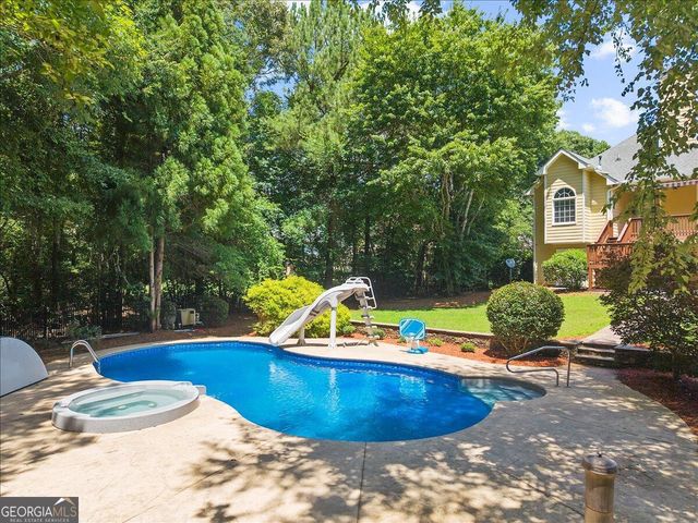 641 Richmond Place, Loganville, GA 30052
