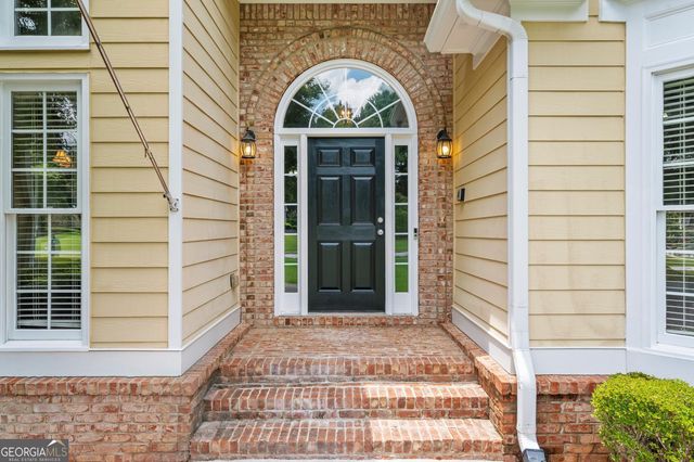 641 Richmond Place, Loganville, GA 30052