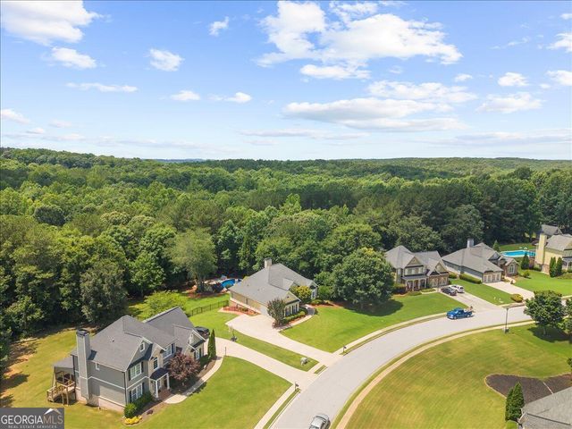 641 Richmond Place, Loganville, GA 30052
