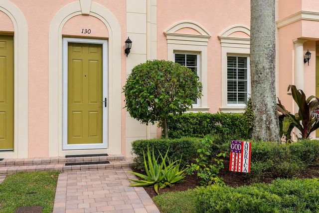 130 Lismore Lane, Jupiter, FL 33458