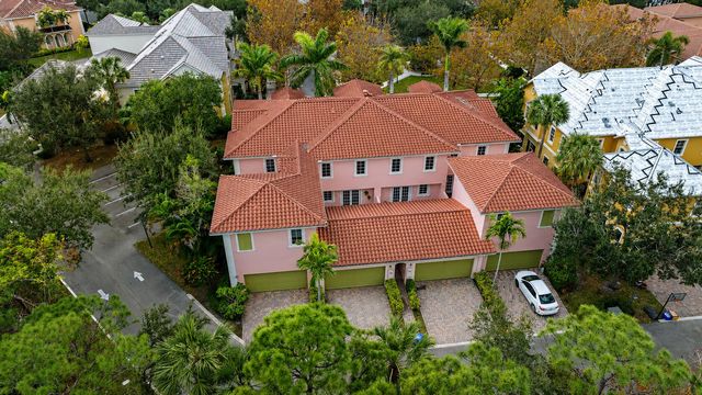 130 Lismore Lane, Jupiter, FL 33458