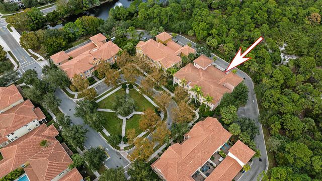 130 Lismore Lane, Jupiter, FL 33458