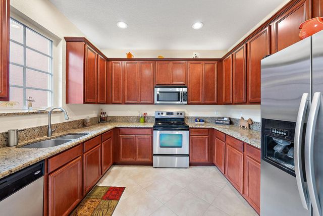 130 Lismore Lane, Jupiter, FL 33458