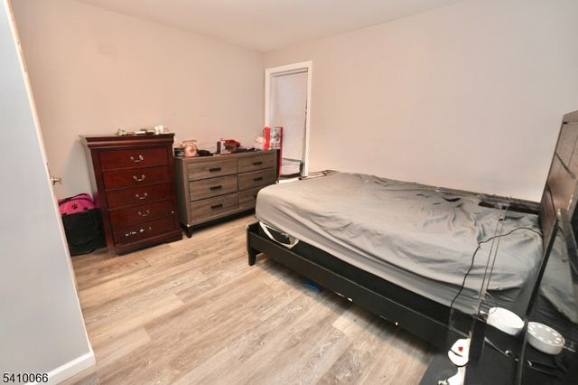 172 Delavan Ave, Newark City, NJ 07104