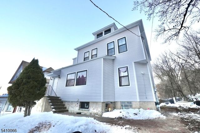 172 Delavan Ave, Newark City, NJ 07104