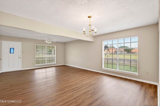 3103 Baltimore Avenue, Pascagoula, MS 39581